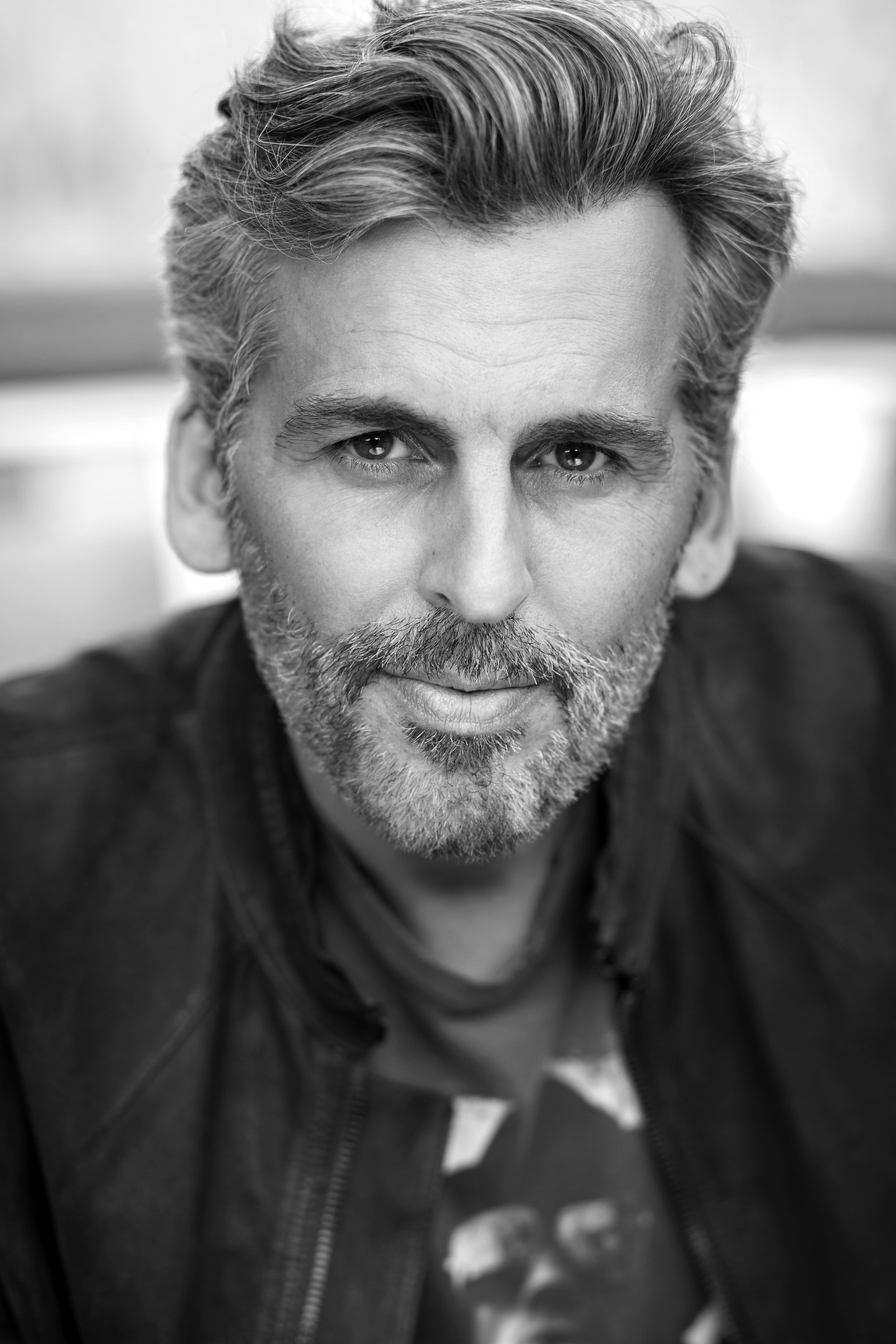 Oded Fehr image