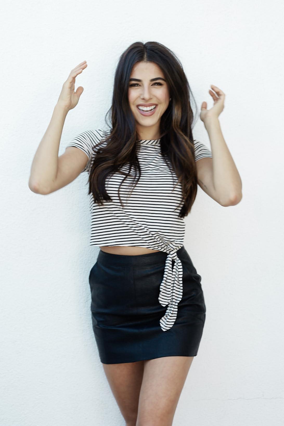 Daniella Monet image