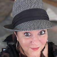 Suzanne profile photo