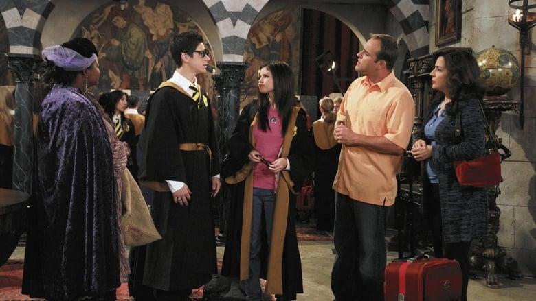 Wizards of Waverly Place: Wizard School image