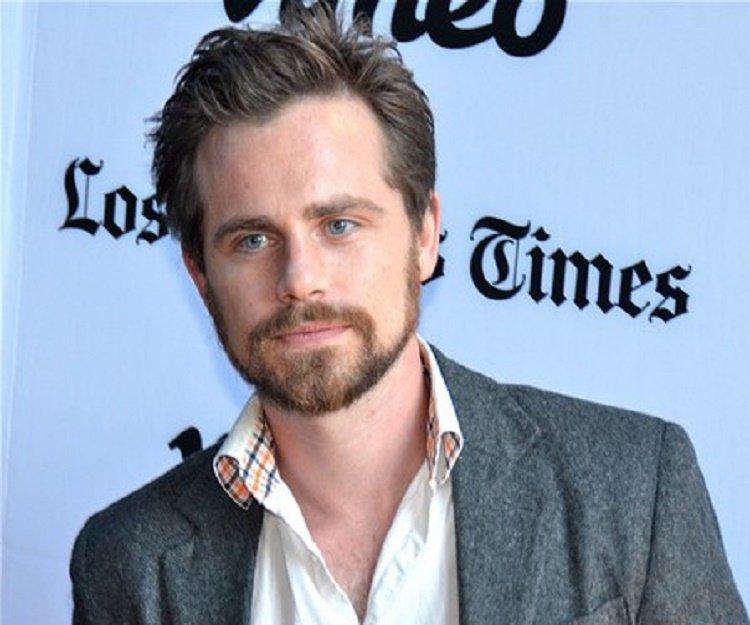 Rider Strong image
