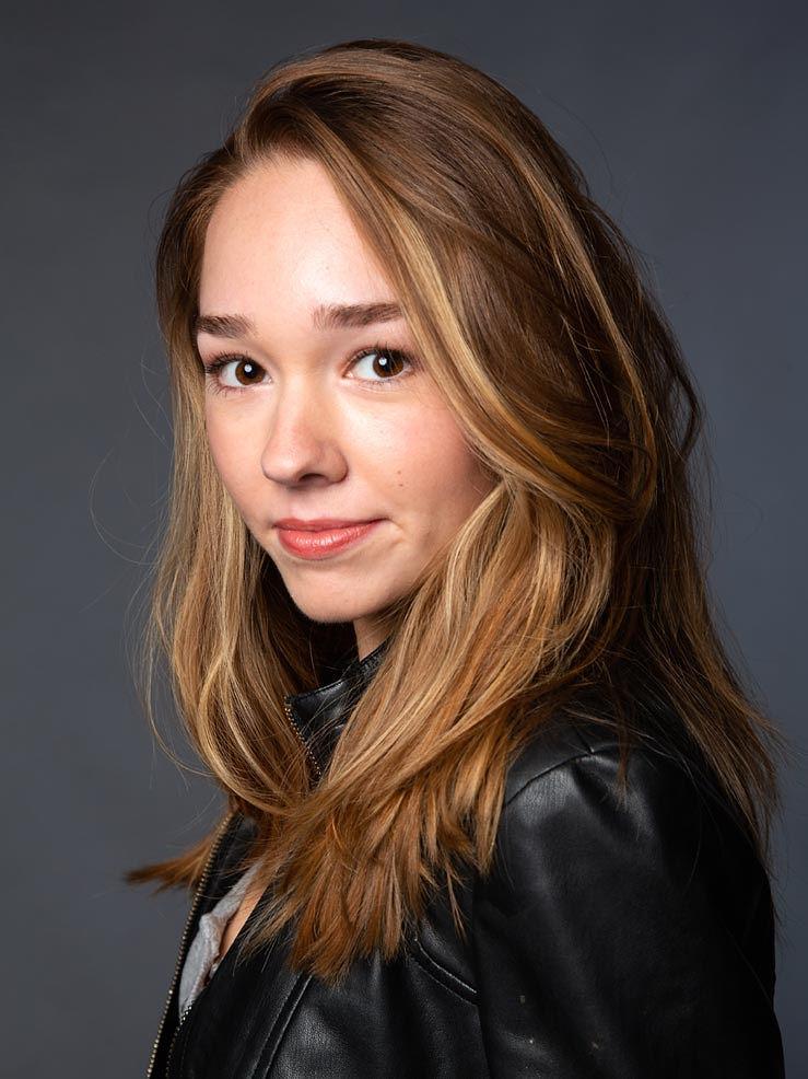 Holly Taylor image